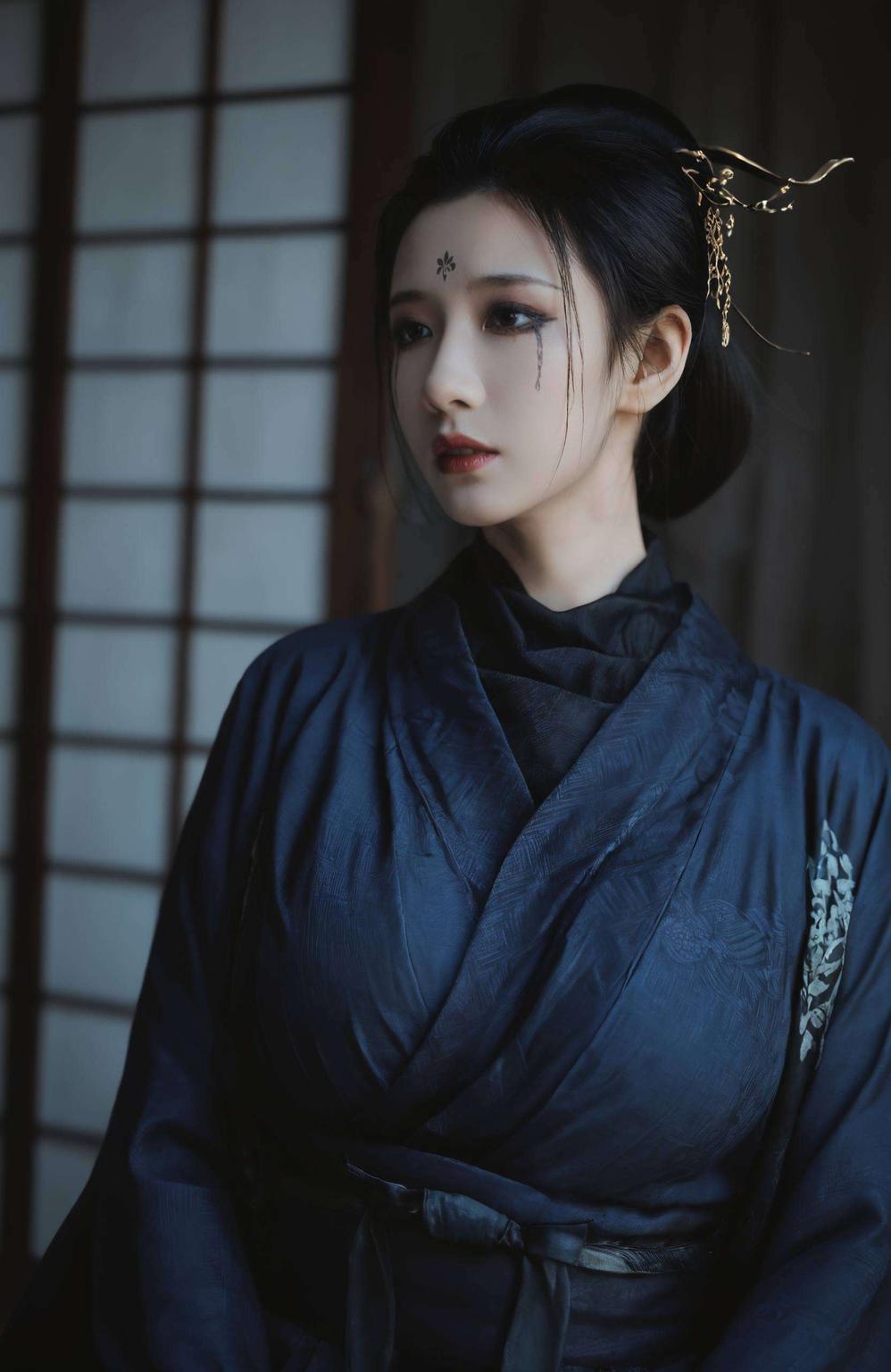 四妹灵动可爱点亮你的视觉盛宴！